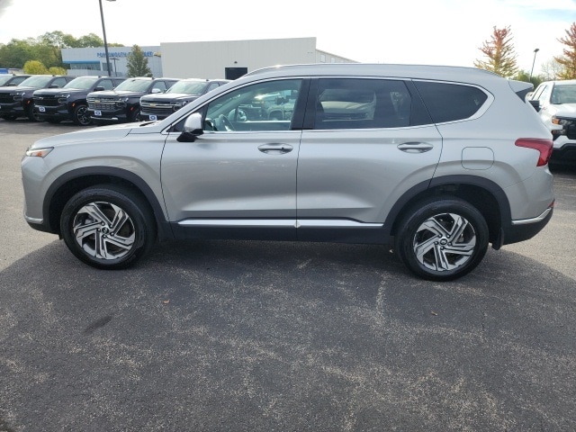 Used 2022 Hyundai Santa Fe SEL with VIN 5NMS2DAJ0NH401735 for sale in Portsmouth, NH
