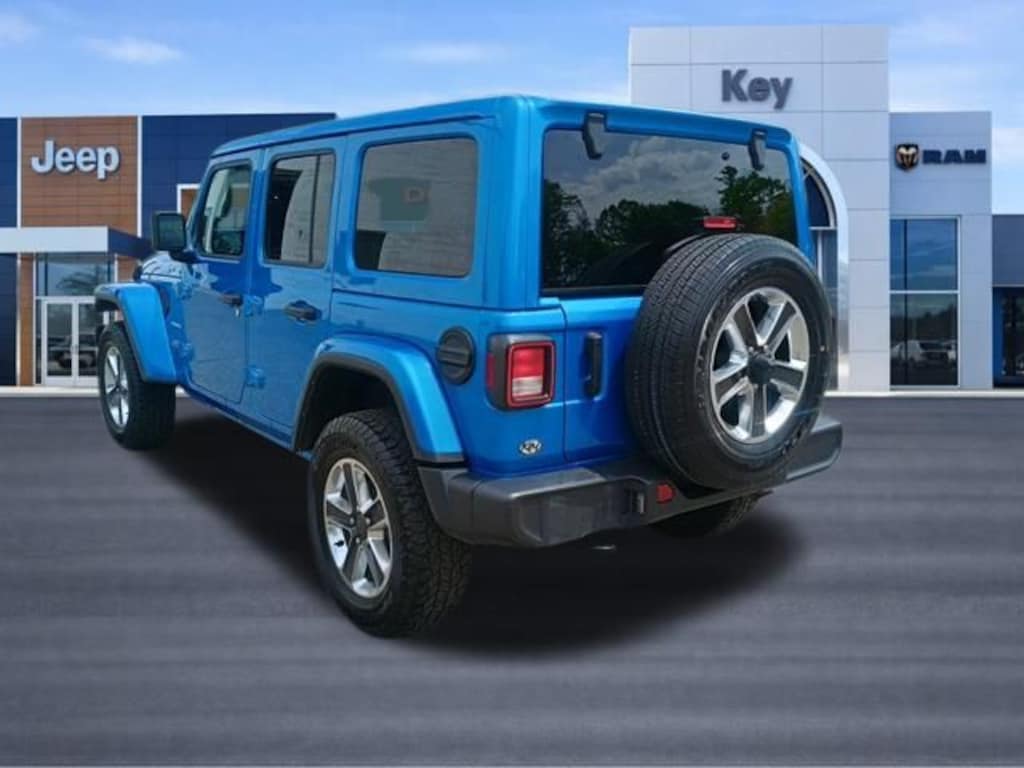 Used 2023 Jeep Wrangler 4-DOOR SAHARA 4X4 SUV