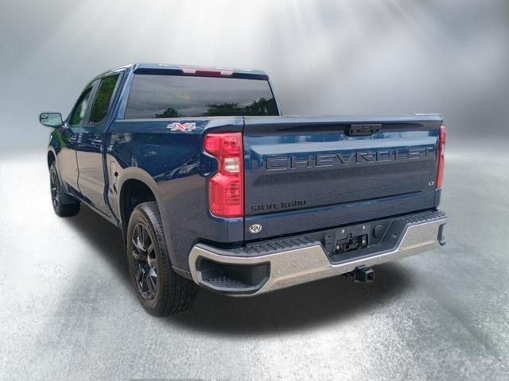 Used 2022 Chevrolet Silverado 1500 LT Truck Crew Cab