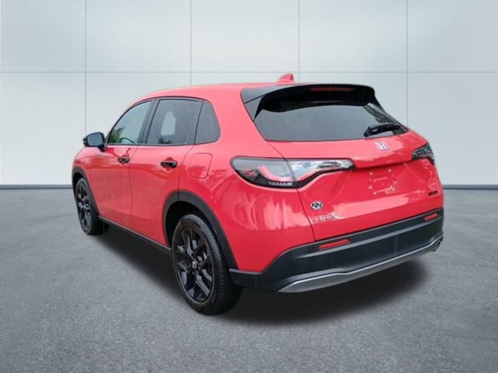 Used 2024 Honda HR-V Sport w/BSI SUV