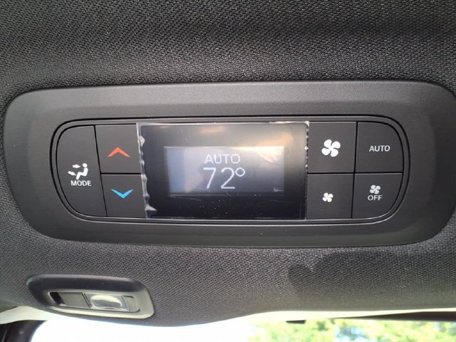 2026 Chrysler Pacifica Select - Photo 14