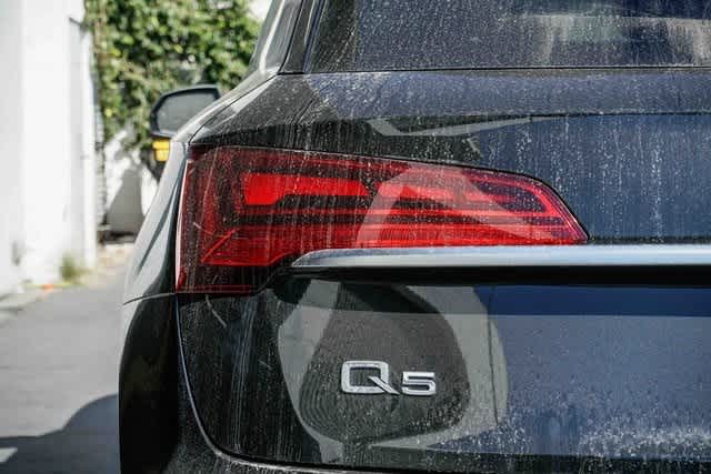 Thumbnail: 2023 Audi Q5 - 9