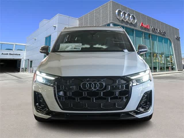Thumbnail: 2025 Audi SQ7 - 6