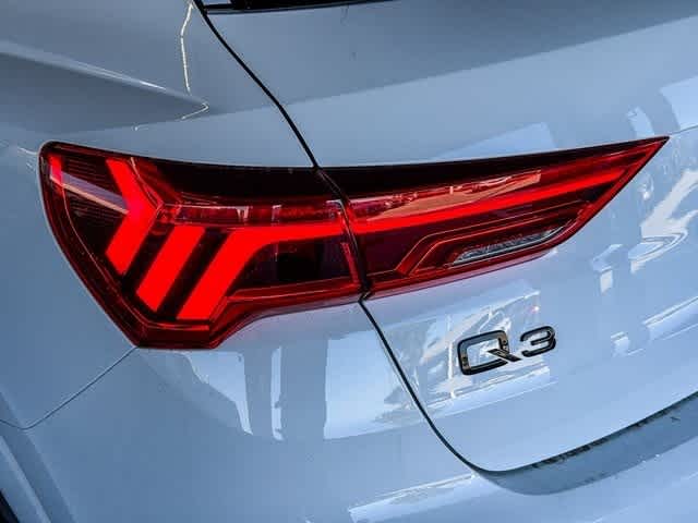 Thumbnail: 2025 Audi Q3 - 7