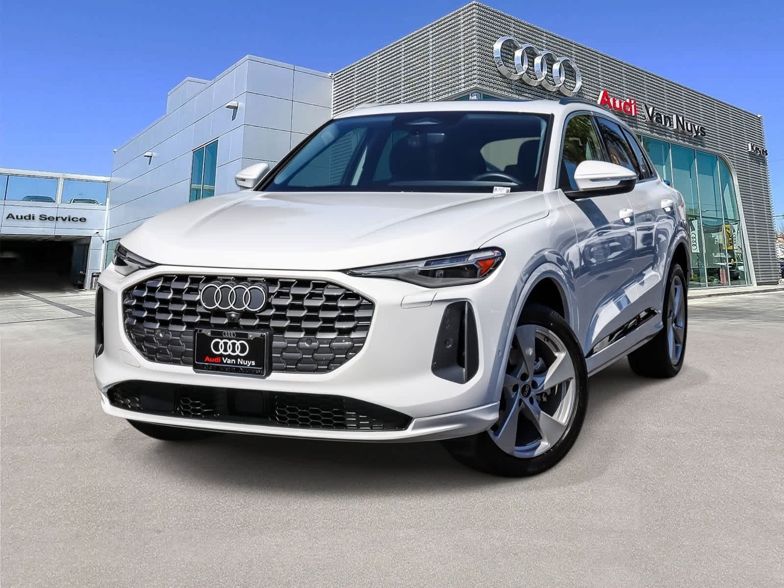 2026 Audi Q5 Premium Plus