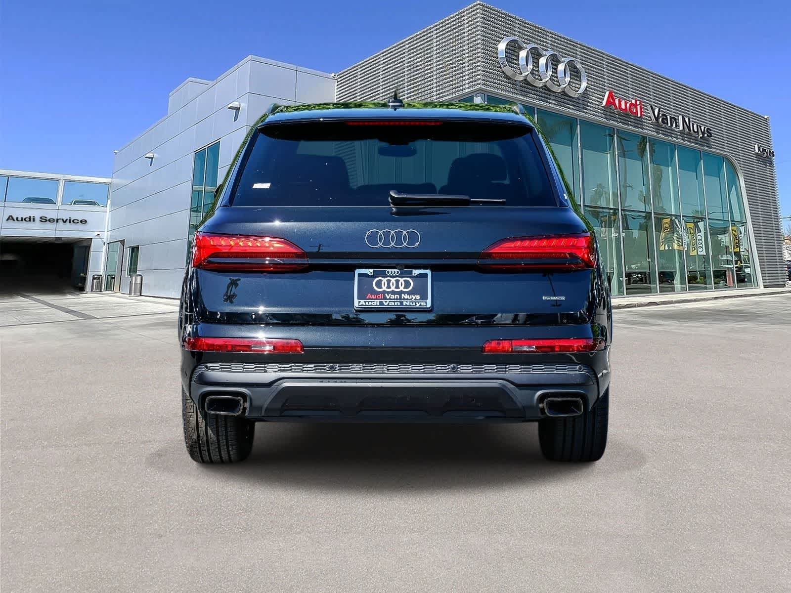 Thumbnail: 2026 Audi Q7 - 3