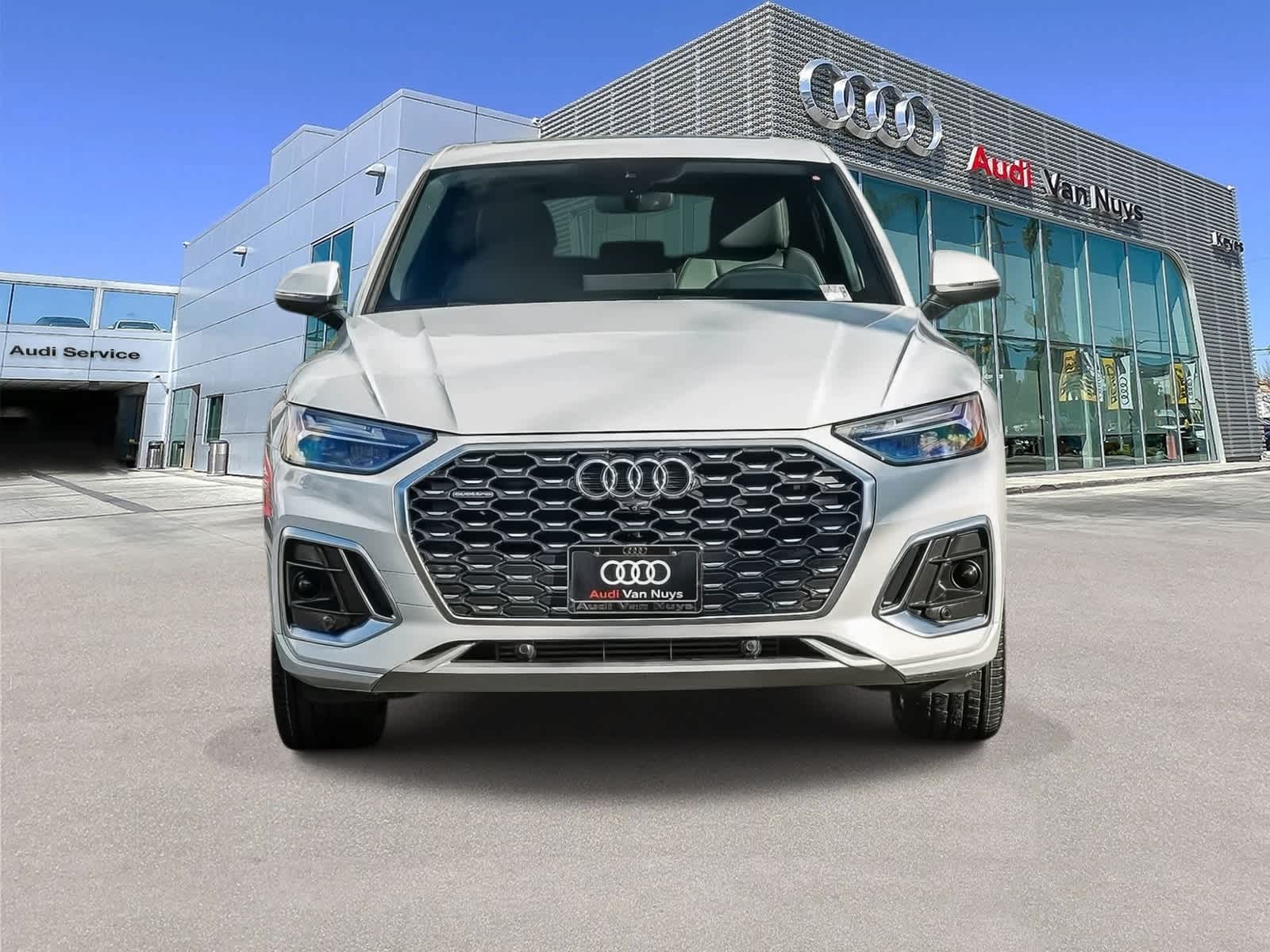 Thumbnail: 2023 Audi Q5 - 2