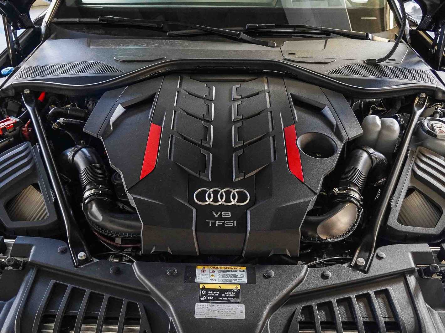 2026 Audi S8 4.0T quattro Tiptronic's photo