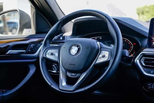 Thumbnail: 2022 BMW X4 - 15