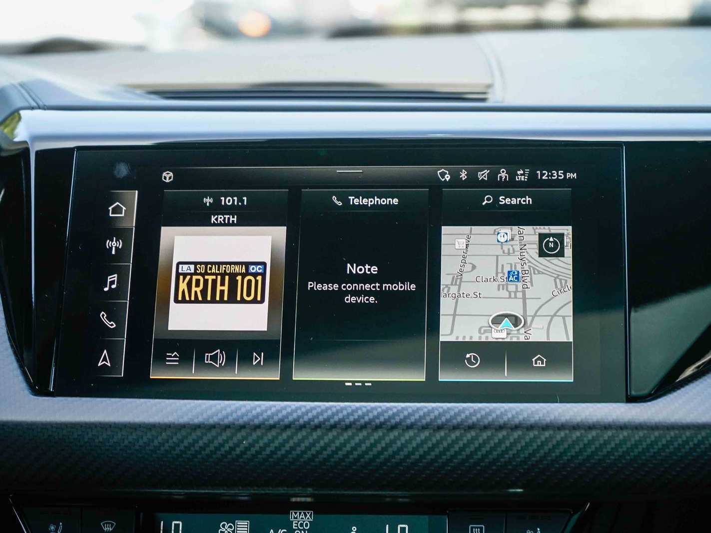 Thumbnail: 2022 Audi e-tron GT - 14