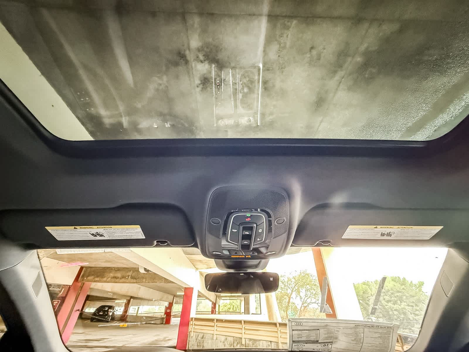 Thumbnail: 2026 Audi RS Q8 - 16