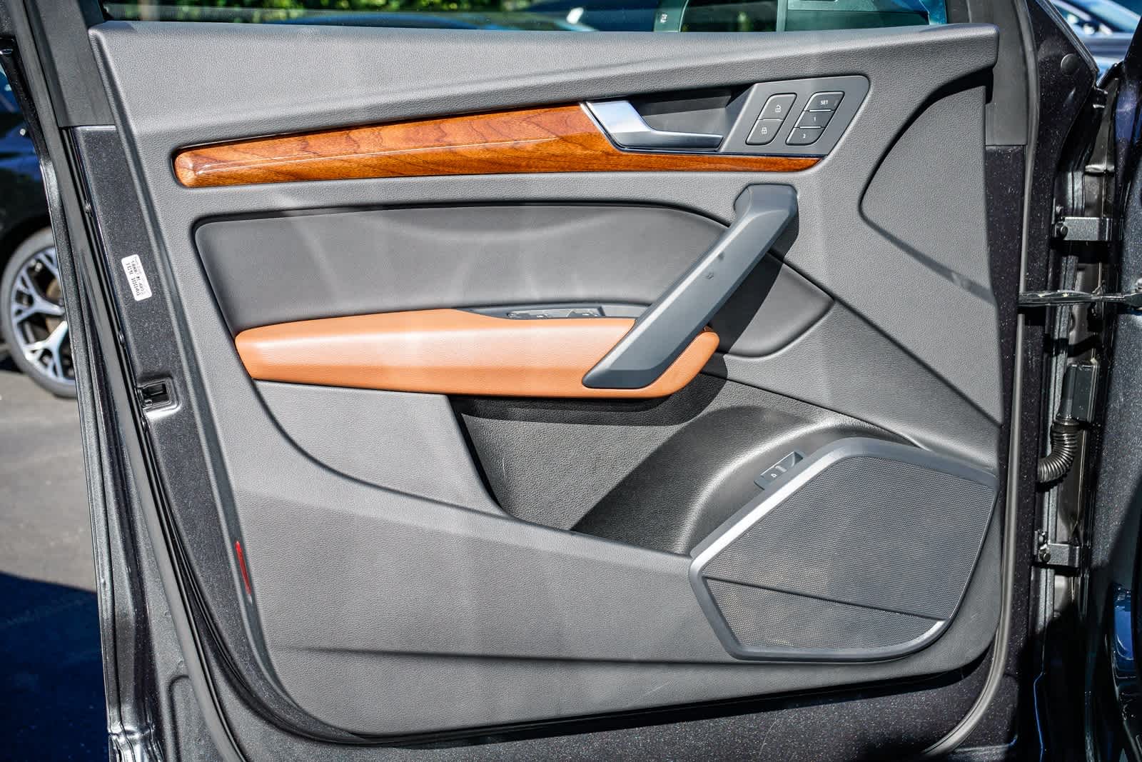 Thumbnail: 2023 Audi Q5 - 19