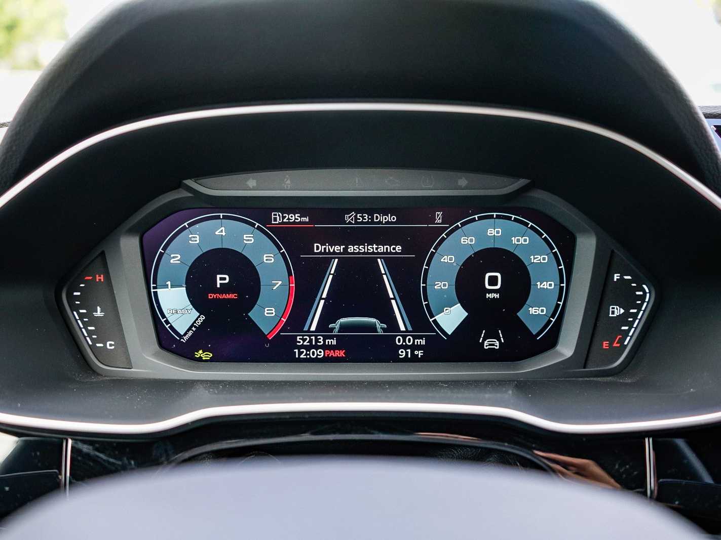 Thumbnail: 2025 Audi Q3 - 24