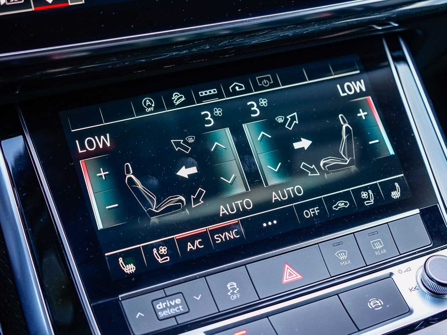 Thumbnail: 2025 Audi Q7 - 24