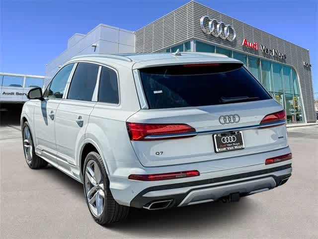 Thumbnail: 2025 Audi Q7 - 6