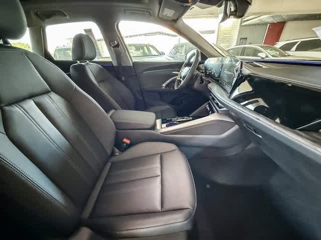 Thumbnail: 2025 Audi Q5 - 18