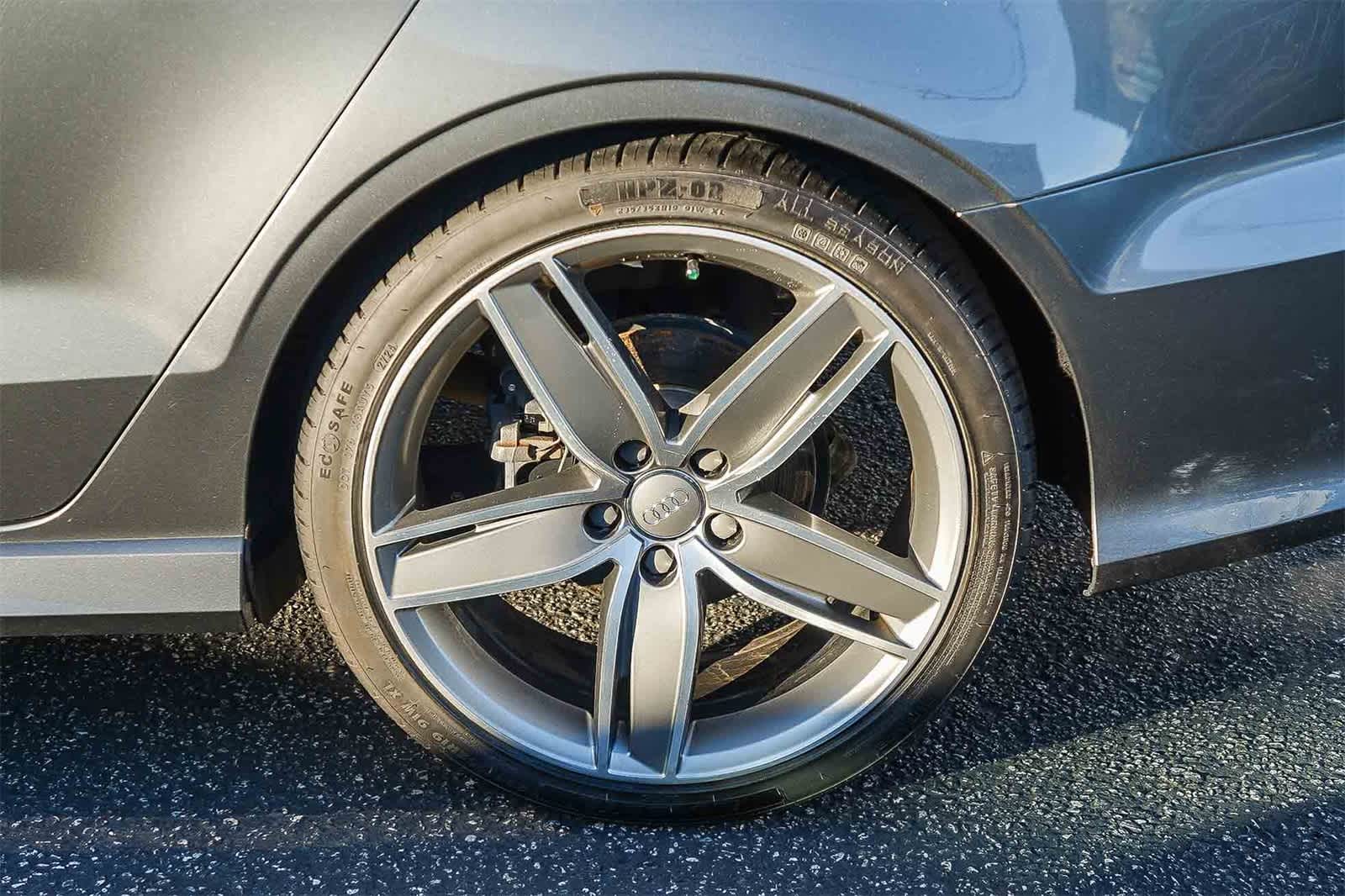 Thumbnail: 2016 Audi A3 - 9