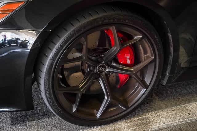 Thumbnail: 2024 Audi RS 6 - 5