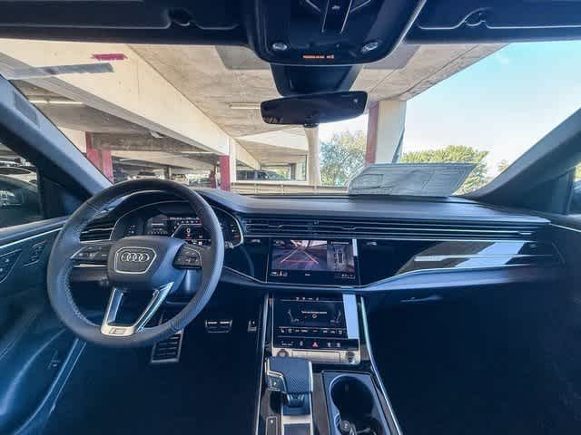 Thumbnail: 2026 Audi SQ8 - 11