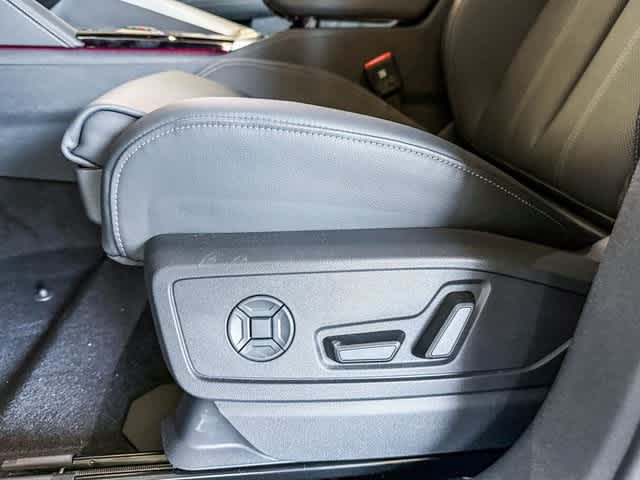 Thumbnail: 2025 Audi Q5 - 21