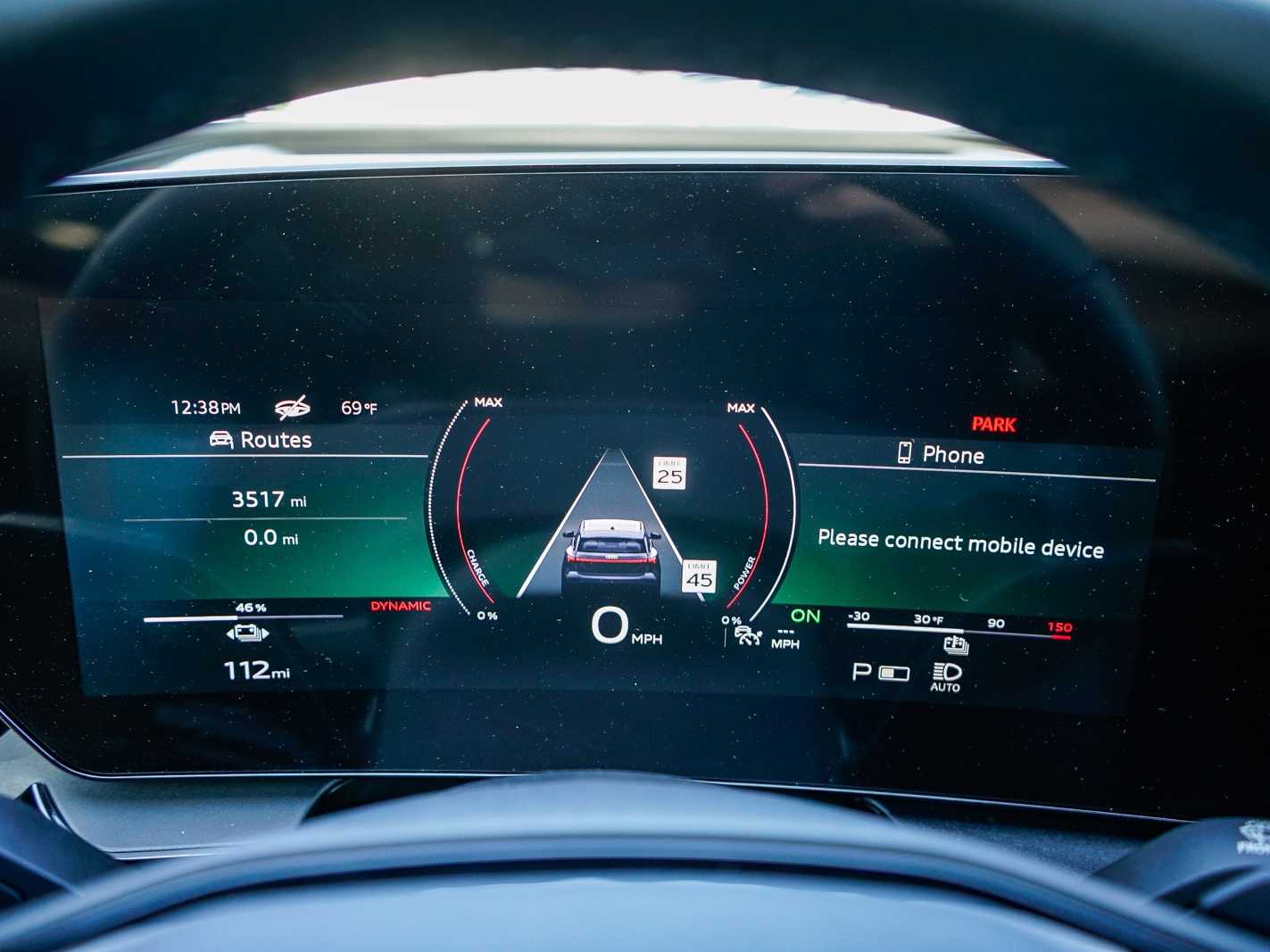 Thumbnail: 2025 Audi Q6 e-tron - 24