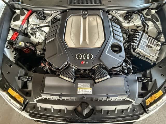 Thumbnail: 2025 Audi RS 6 - 27