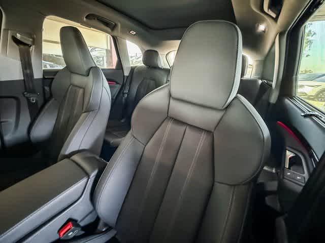 Thumbnail: 2025 Audi Q5 - 26