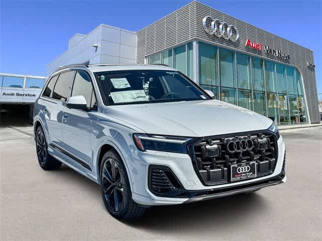 Thumbnail: 2026 Audi Q7 - 3