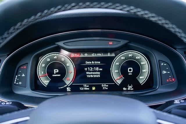 Thumbnail: 2025 Audi Q8 - 25