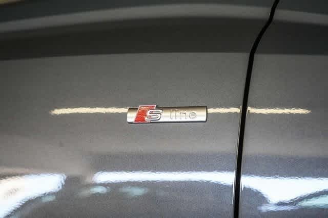 Thumbnail: 2025 Audi Q3 - 13