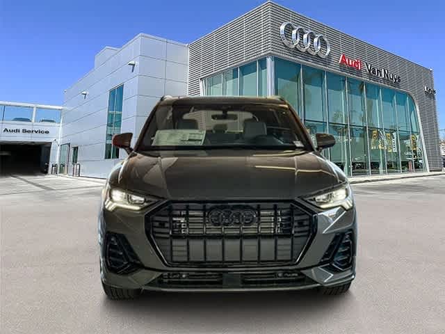 Thumbnail: 2025 Audi Q3 - 2