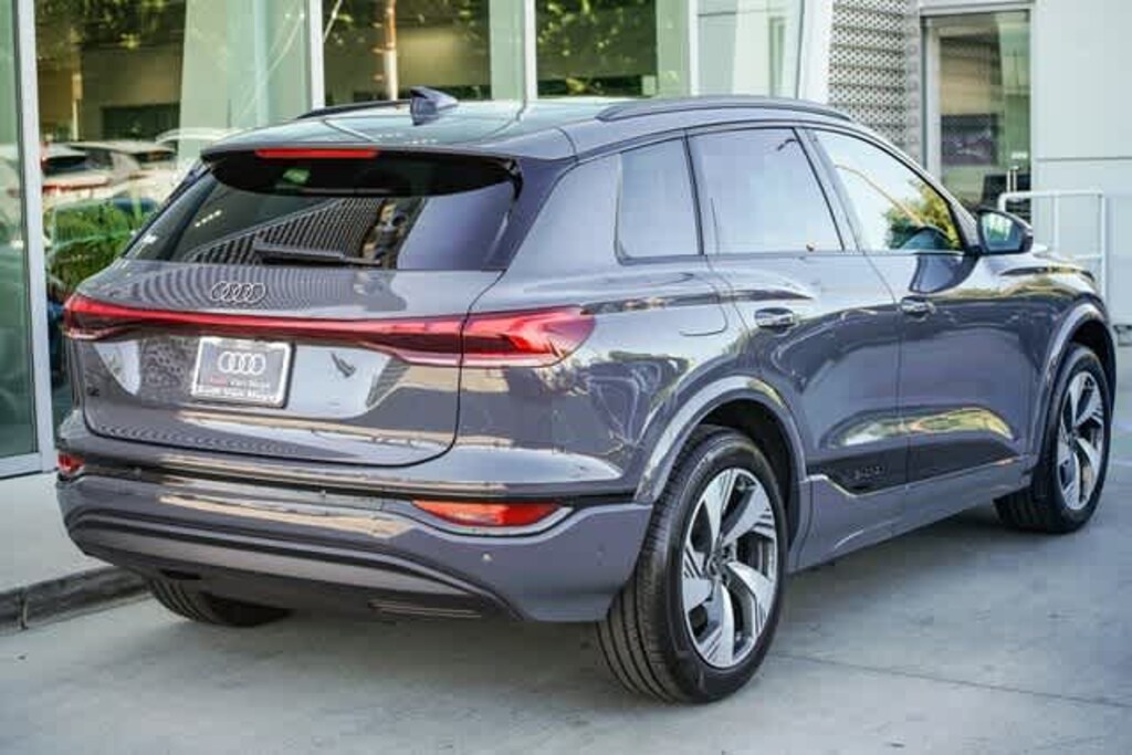 Used 2025 Audi Q6 e-tron Premium Plus SUV