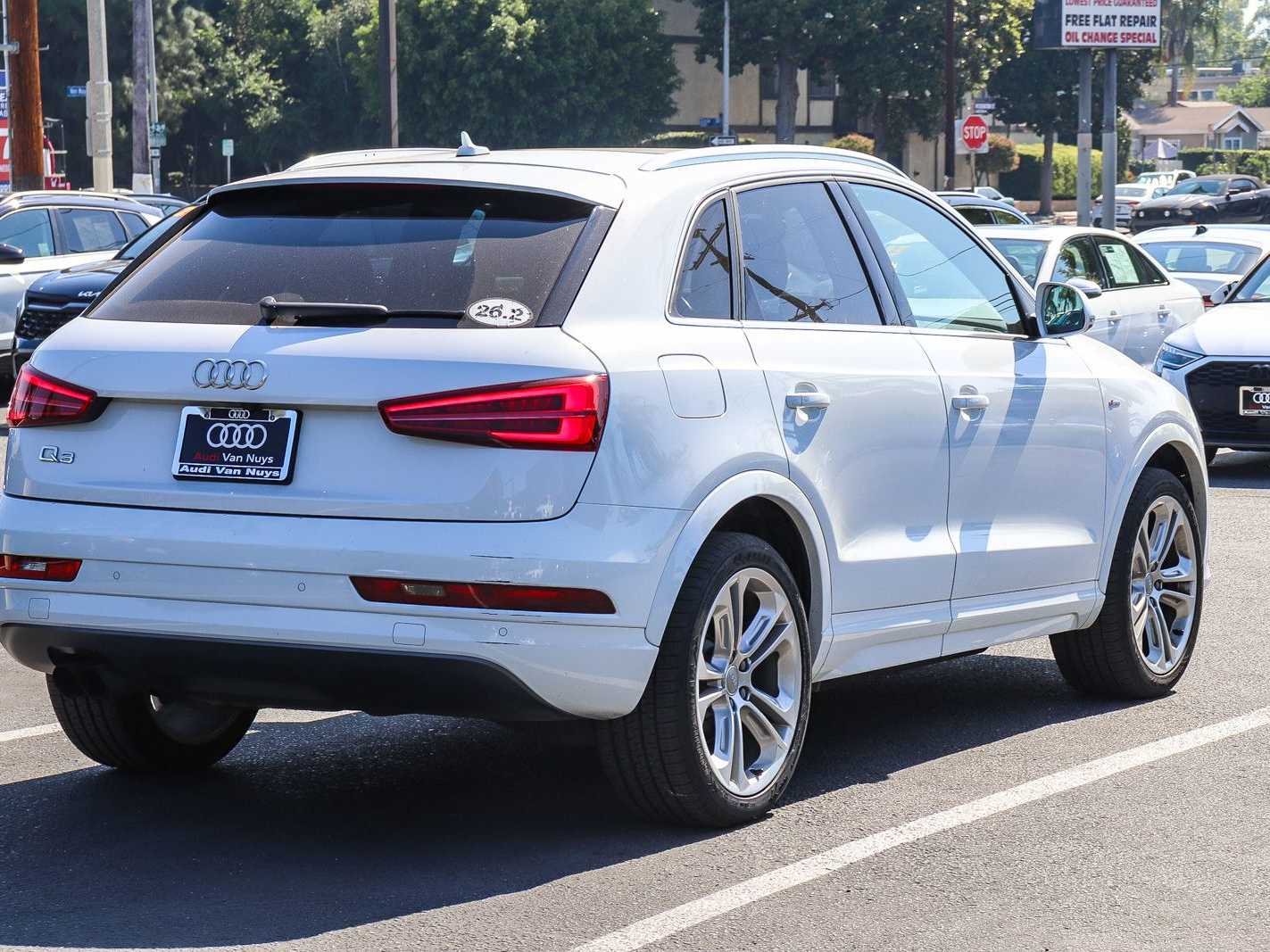 Thumbnail: 2018 Audi Q3 - 4