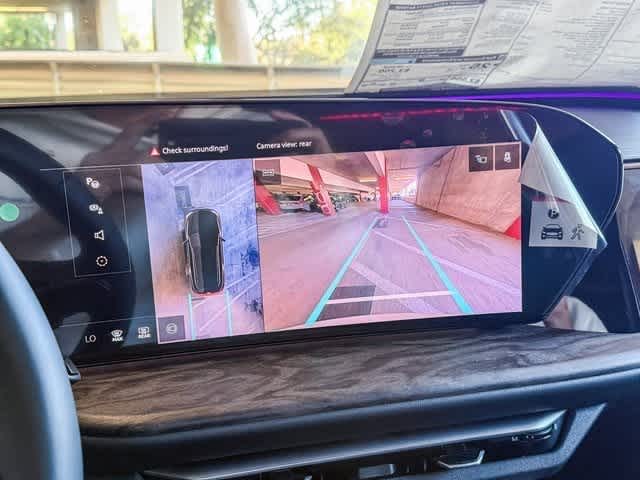 Thumbnail: 2025 Audi Q5 - 25