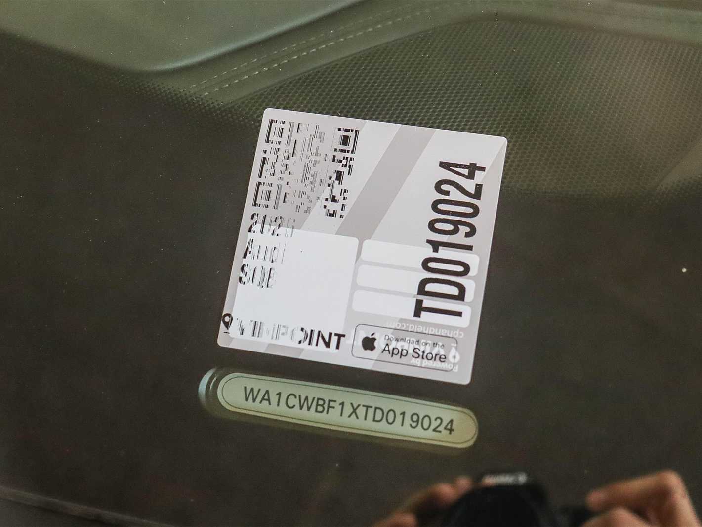 Thumbnail: 2026 Audi SQ8 - 29