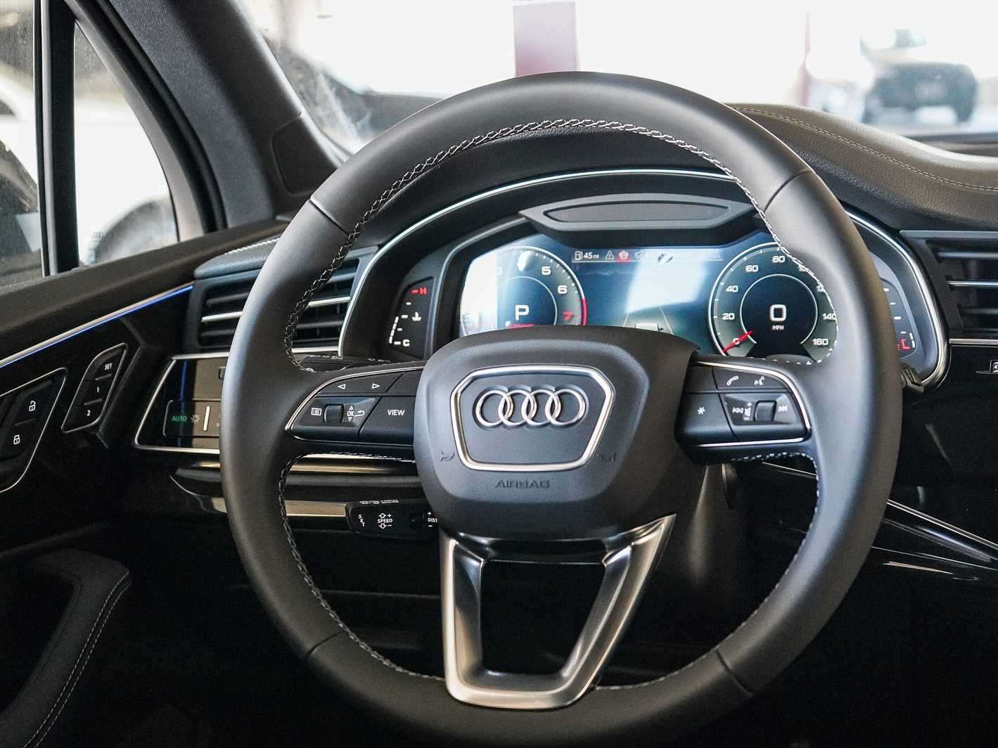 Thumbnail: 2026 Audi Q7 - 15