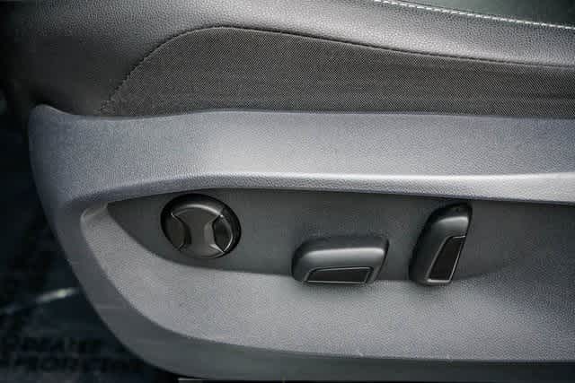 Thumbnail: 2022 Volkswagen Tiguan - 20