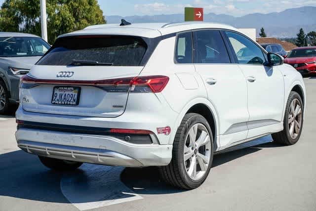 Thumbnail: 2023 Audi Q4 e-tron - 4