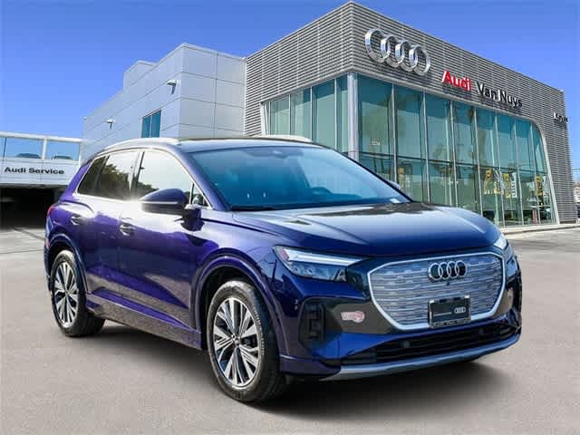 Thumbnail: 2023 Audi Q4 e-tron - 5