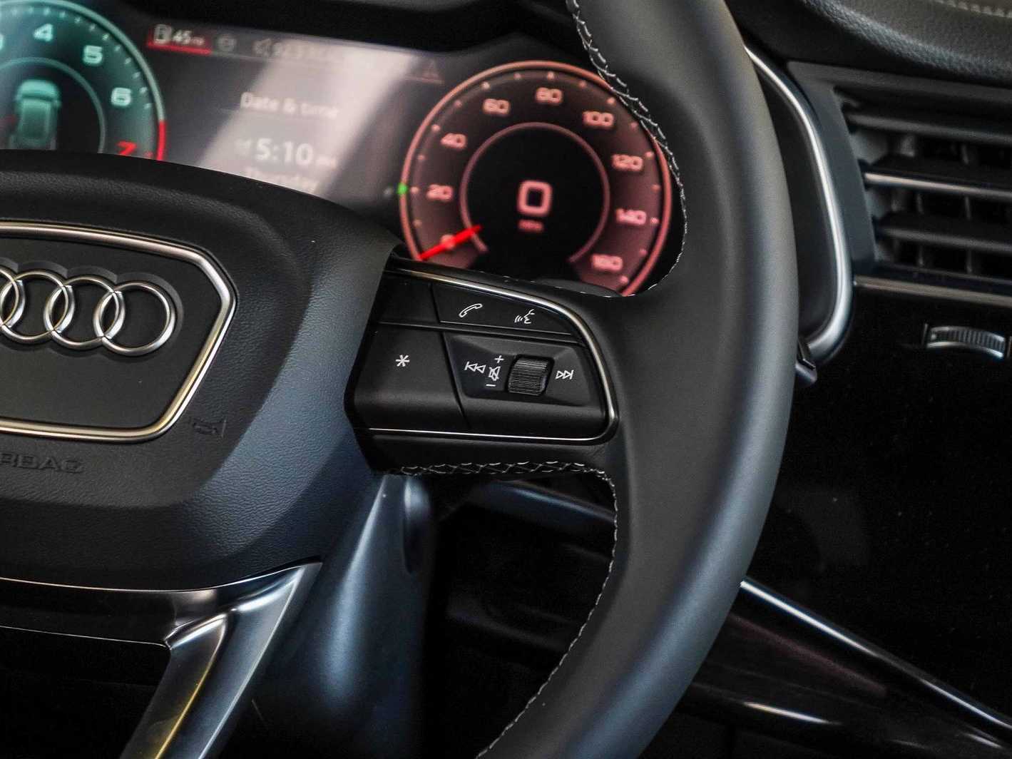 Thumbnail: 2026 Audi Q8 - 16