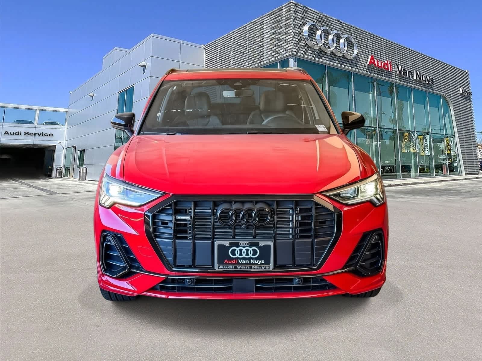 Thumbnail: 2025 Audi Q3 - 2