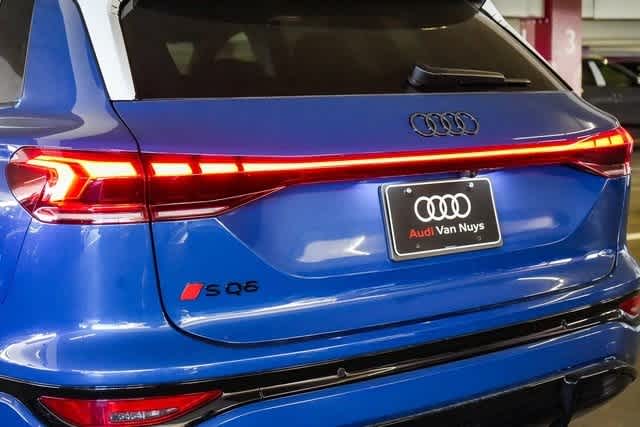 Thumbnail: 2025 Audi SQ6 e-tron - 11