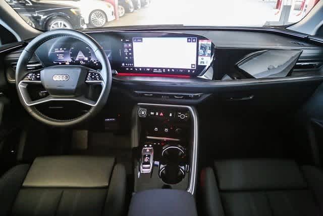 Thumbnail: 2025 Audi Q5 - 12