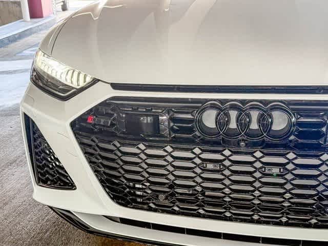 Thumbnail: 2025 Audi RS 6 - 11