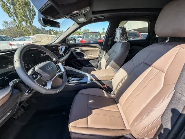 Thumbnail: 2025 Audi Q5 - 19