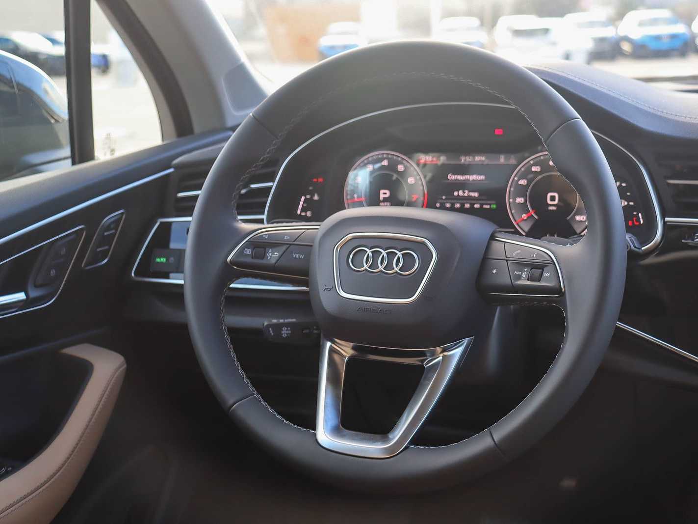 Thumbnail: 2026 Audi Q7 - 15