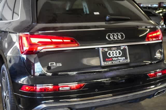 Thumbnail: 2025 Audi Q5 - 12
