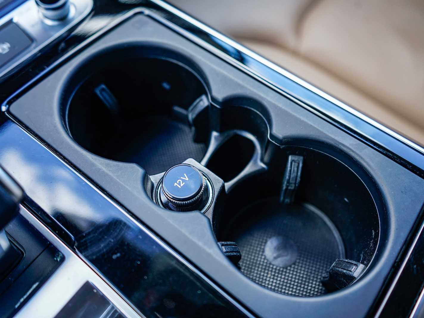 Thumbnail: 2023 Audi Q7 - 24