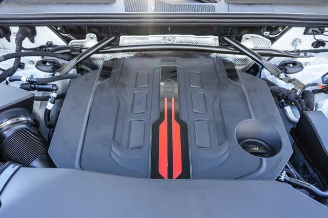 Thumbnail: 2025 Audi SQ5 - 38