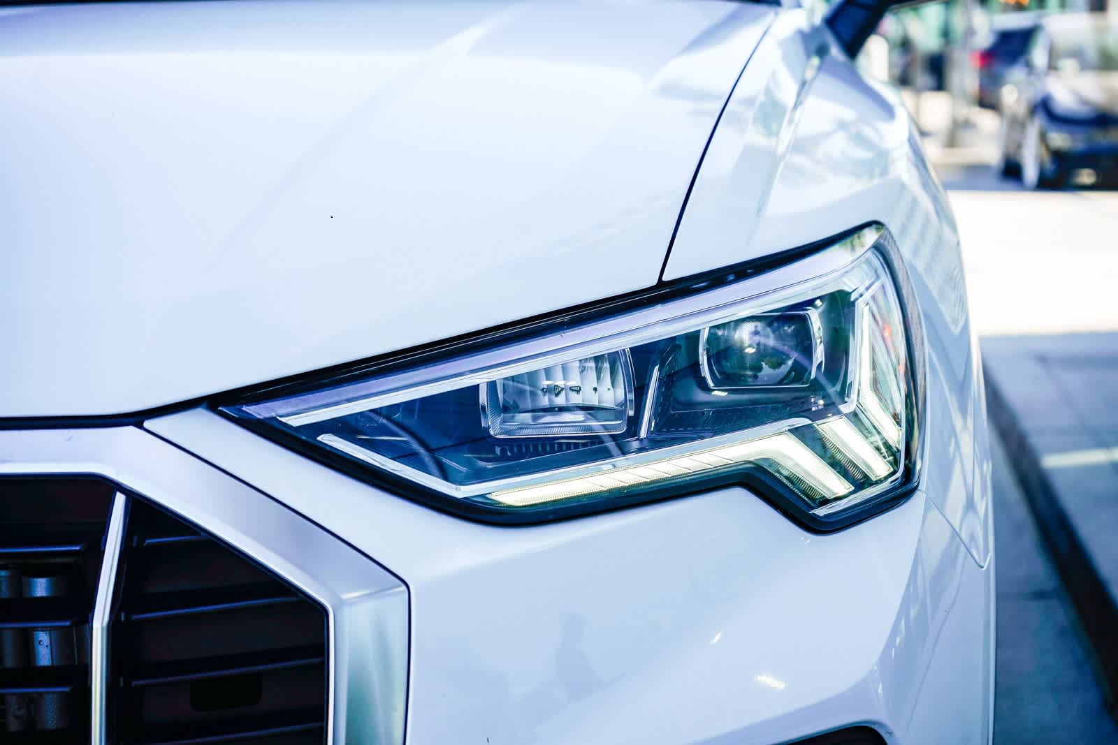 Thumbnail: 2023 Audi Q3 - 7